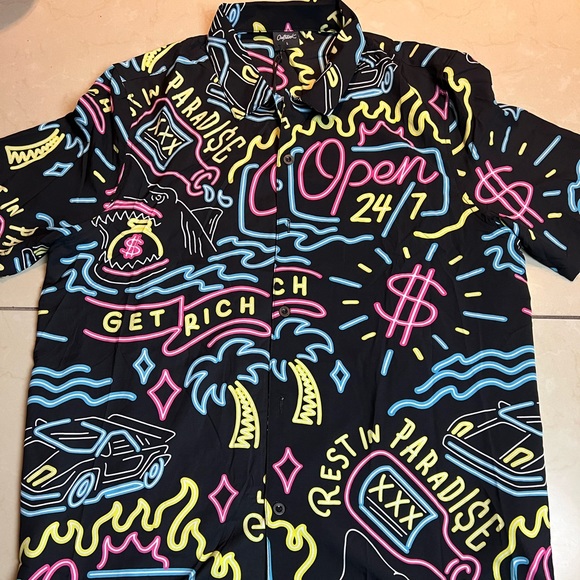 Outrank - Picture 1 of 2